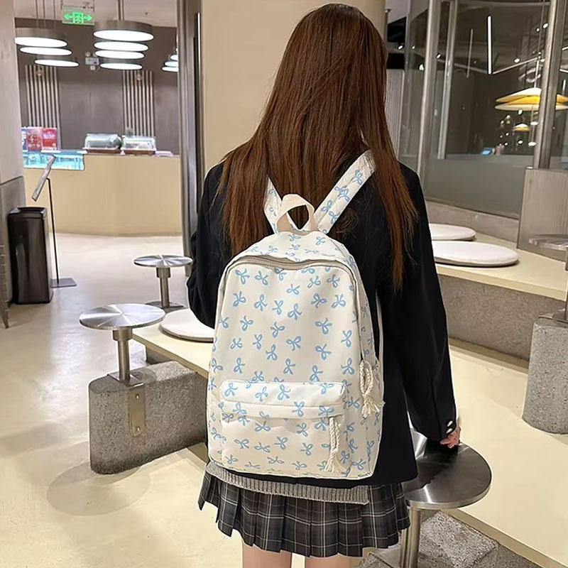 Women Bags Gift - حقيبة ظهر نسائية من النايلون بنقشة