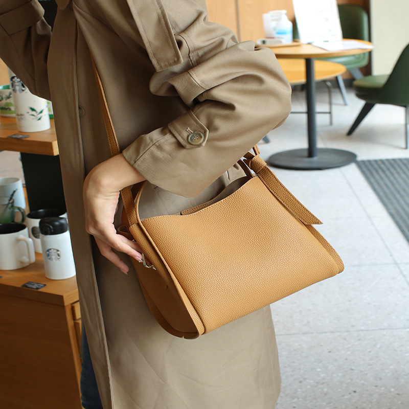 2025 الصيف سيدة الموضة دلو صغي - مراجعة Women Bags For Sale وسعره