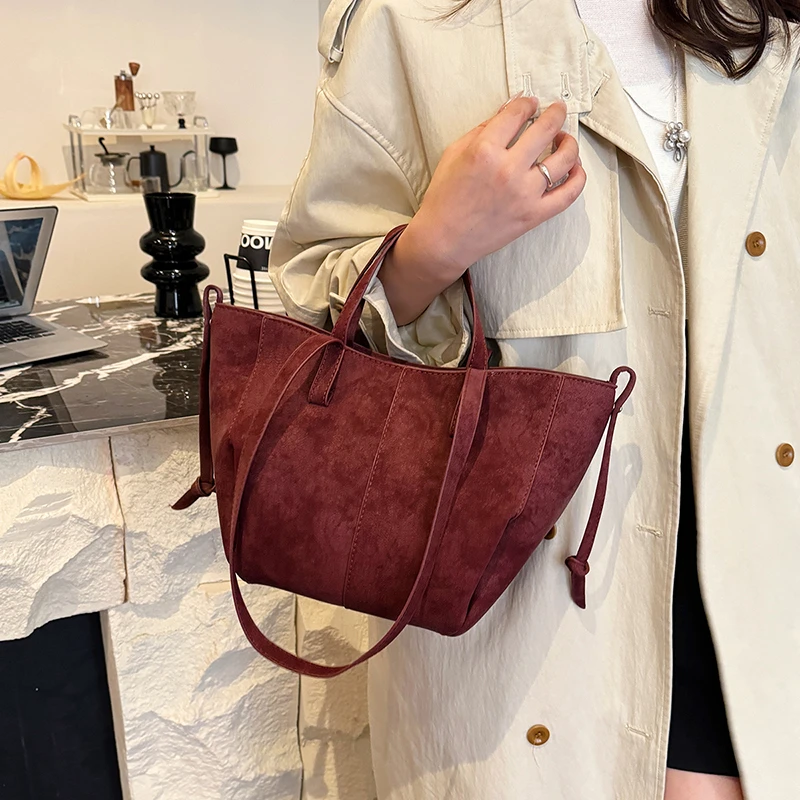 ضوء فاخر الصلبة بولي Hasp غلق  - مراجعة Women Bags For Sale وسعره