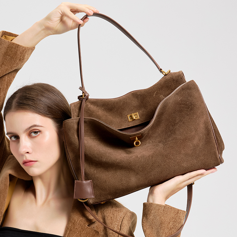 حقيبة نسائية كبيرة السعة من ال - مراجعة Women Bags For Airport وسعره